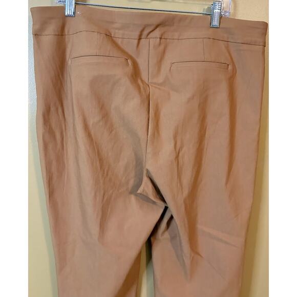 Chico's Brown Slim Pull-On Ankle Pants with Rivets Size 3R - Picture 7 of 8